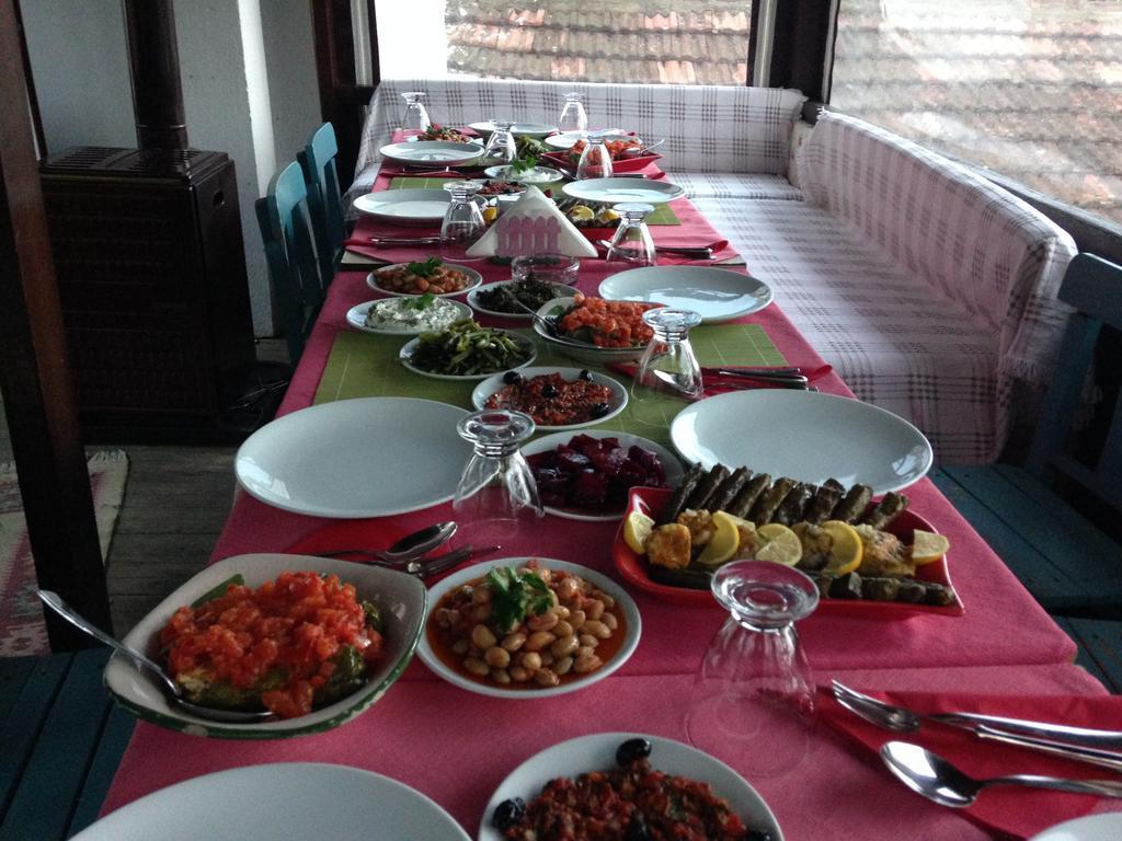 Salkim Konak Ve Agac Evler Selçuk Bagian luar foto